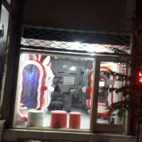 مغازه تجاری اطراف میدان حجاب روبروی بازار ابریشم