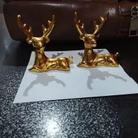 آهو نشسته