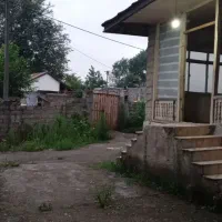 فروش یک واحد مسکونی  قدیمی ساخت قابل سکونت