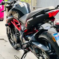 بنلی ۳۰۰ مدل ۴۰۱