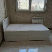 تخت خواب و دراور و آینه|تخت و سرویس خواب|کرمانشاه, |دیوار