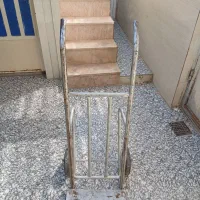 گاری دو چرخ سالم