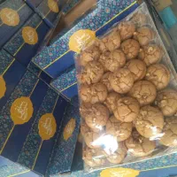 کیک و کلوچه و شیرینی و نان خشک، نانوایی و لبنیات