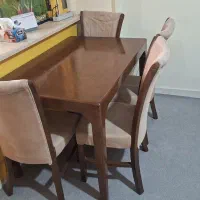 میز نهارخوری