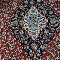 ۲ عدد فرش ماشینی رنگ قرمز سالم بدون پارگی