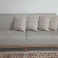 کاناپه سه نفره مینیمال