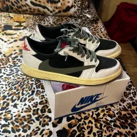 کتونی نایک ترویس|کیف، کفش، کمربند|ورامین, ورامین|دیوار