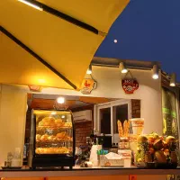 جهت همکاری در کافیشاپ