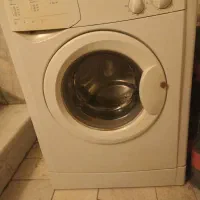 ماشین لباسشویی ایندوزیت ایتالیایی اصل