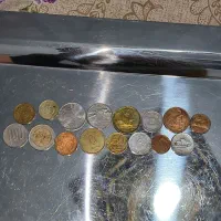 تعدادی سکه خارجی وایرانی