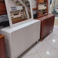 آینه کنسول