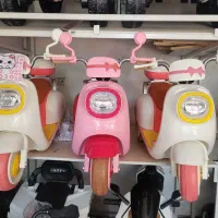 موتور وسپا/باطری ۱۲ ولت اورجینال/فروش فوق العاده|اسباب‌‌بازی|هشتگرد, شهرک ولیعصر (مصلی)|دیوار