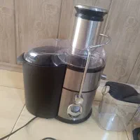 آبمیوه گیری دلفیوری
