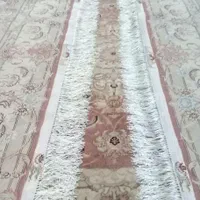 رفو و تعمیرات انواع فرش به صورت تخصصی|خدمات پیشه و مهارت|رشت, بازار|دیوار