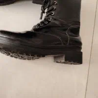 بوت مشکی سایز 40 با لژ بسیار سبک و نرم و راحت|کیف، کفش، کمربند|کرج, شهرک طالقانی|دیوار
