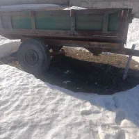 یک عدد تریلی  و یک عدد گوهان