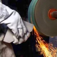 سنباده کاری و پرداختکاری فلزات