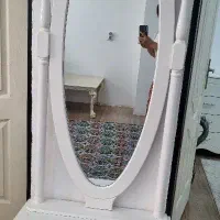 آینه قدی در حد نو