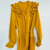 شومیز پوشیده