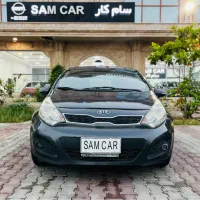 کیا ریو هاچ بک فول                      (2015)