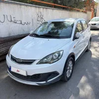 خودرو mvm315 هاچبک