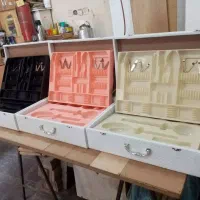 سرویس قاشق چنگال  چمدون قاشق چنگال تک هم فروش دارم