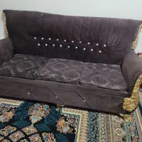 مبل مخمل (۵نفره) کسی واقعالازم داره تحویل میدم