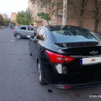 خودرو اریزو ۵