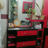 دکور آرایشگاه|آرایشگاه و سالن‌های زیبایی|یزد, |دیوار