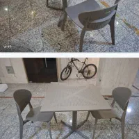میز وصندلی پلیمری
