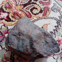 ممکنه سنگ کیهانی باشه