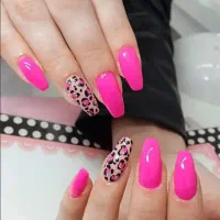 کاشت و ترمیم ناخن