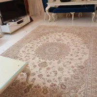 فرش ماشینی با کیفیت ۱۲۰۰شانه در حد نو