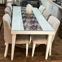 نهارخوری 6نفره بسیار تمیز