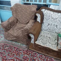 مبل ۷نفره سالم|مبلمان خانگی و میز عسلی|میبد, |دیوار