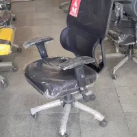 صندلی اداری تنفسی