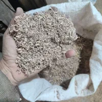 خاک اره نجاری کاملا خشک