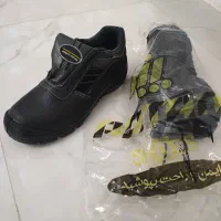 فروش کفش ایمنی و کاپشن نو