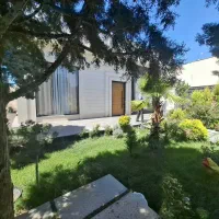 مدرن و شیک ( شهرکی لوکس + سندتک‌برگ )