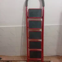 پله ۵ تایی تمیز تمیز در حد نو نو