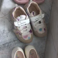 کفش بچگانه