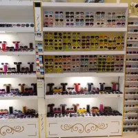 دکور مغازه لوازم آرایشی ویترین عطر اسباب بازی کیف|فروشگاه و مغازه|مشهد, گلشور|دیوار