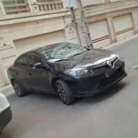 رنو فلوئنس مشکی ۲۰۱۵