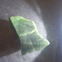 سنگ سرپانتین سبز خوشکل طبیعی