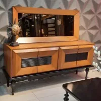 کنسول میز اینه