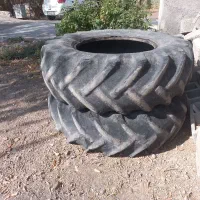 یک جفت لاستیک فرگوسن|قطعات یدکی و لوازم جانبی|شیروان (لرستان), |دیوار