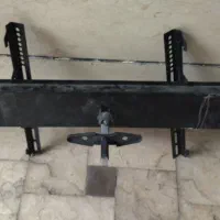 پایه دیواری نگهدارنده تلویزیون