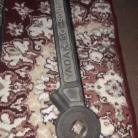 اچار جغجغه|ابزارآلات|سنندج, |دیوار