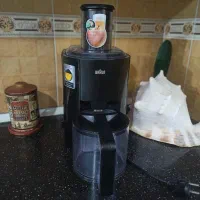 آب میوه گیری مارک BRAUnمدل j300