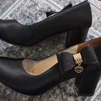 کفش پاشنه بلند